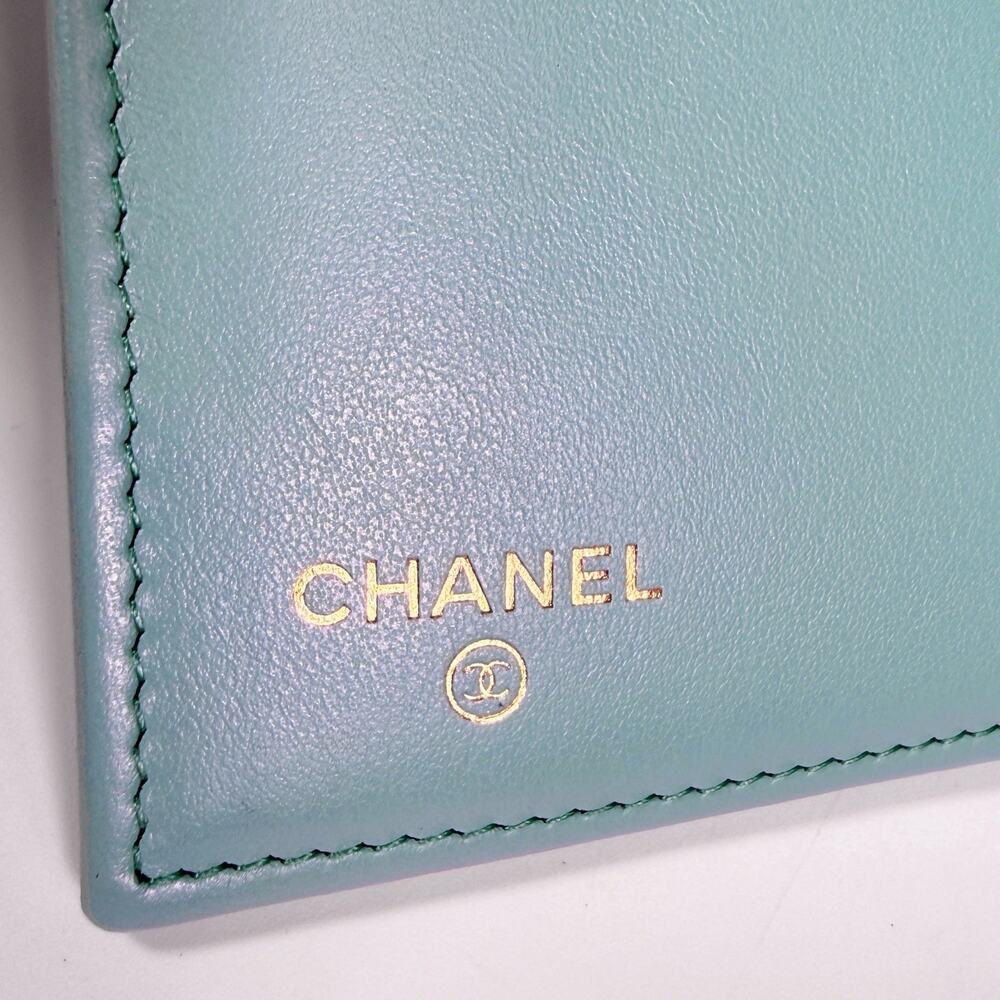 Chanel Quilted Caviar Classic Flap Wallet - Picture 9 of 11
